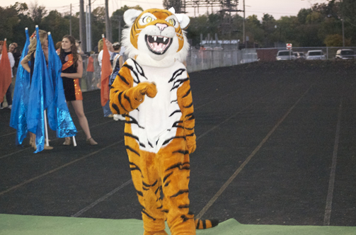 mascot2.jpg